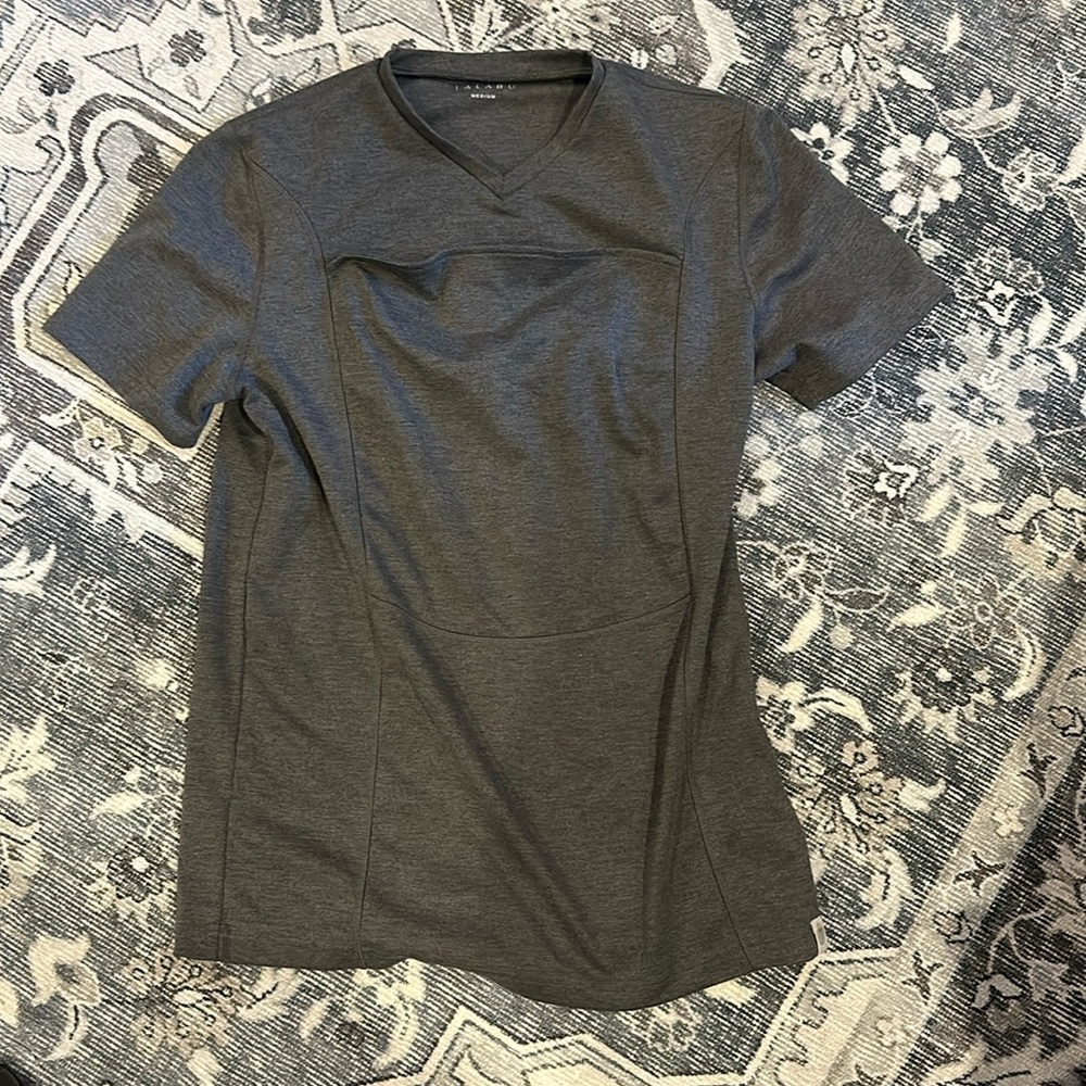 LALABU Dad’s gray tshirt